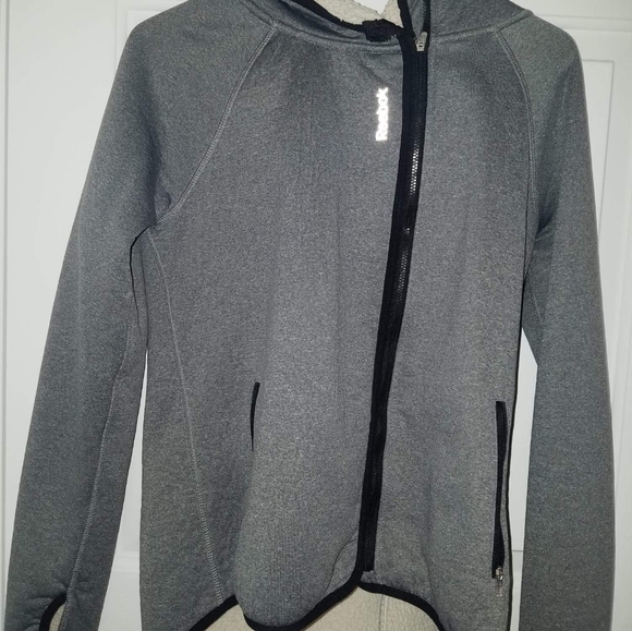 Gray Reebok Jacket - Picture 5 of 6